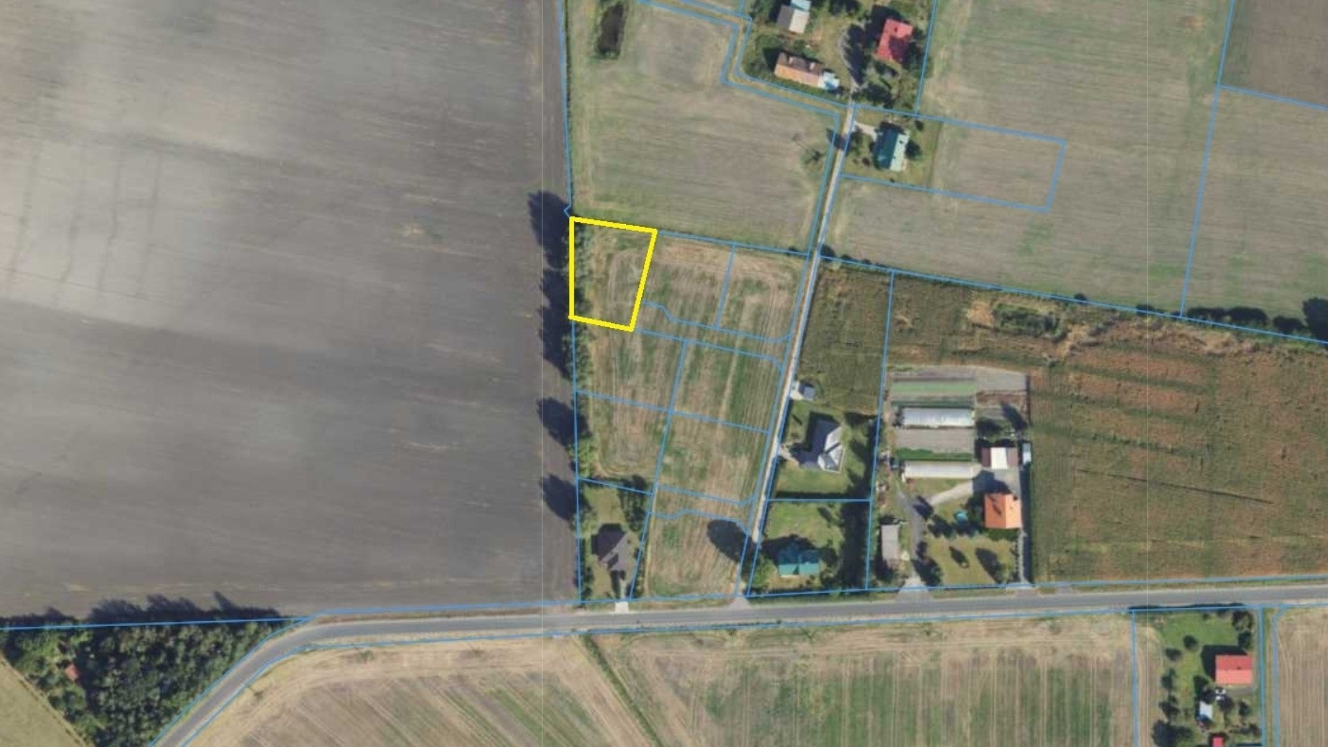 Działka na sprzedaż